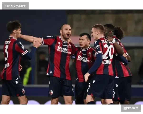 AC米兰菲尔克鲁格背身拿球成功率低 都灵中卫贴身防守奏效