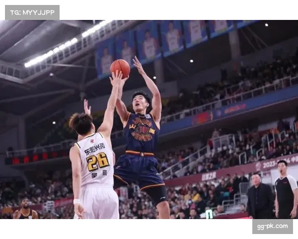 深圳快攻得分31-5遥遥领先 转换进攻效率成为取胜关键